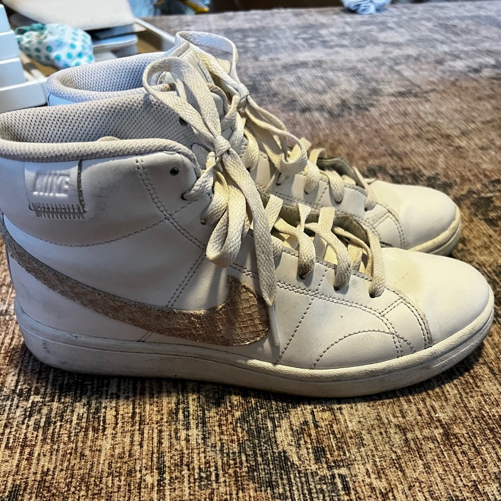 Women’s Nike